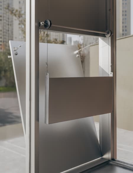 On Site, On Track: A Café in Motion